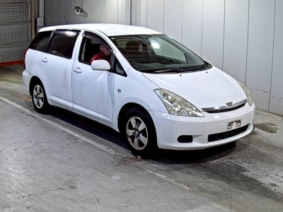 TOYOTA WISH