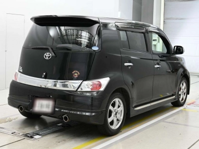 TOYOTA BB