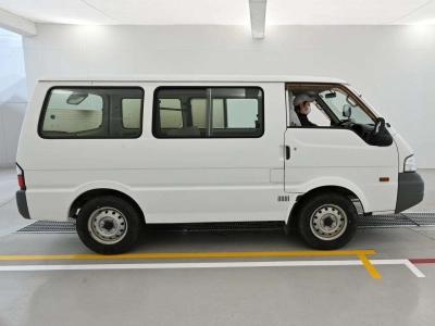 NISSAN VANETTE VAN