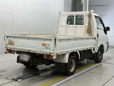 NISSAN VANETTE TRUCK