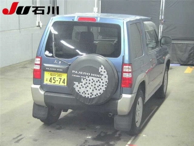 MITSUBISHI PAJERO MINI
