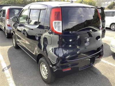 SUZUKI MRWAGON