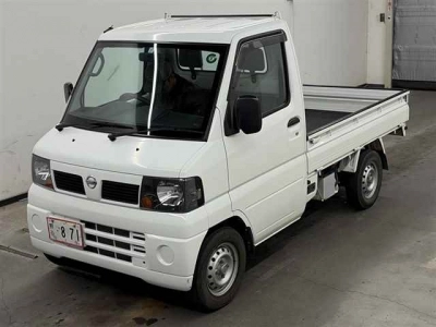 NISSAN CLIPPER TRUCK