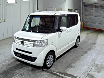 HONDA N BOX +