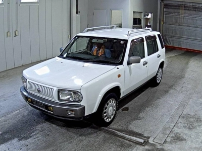 NISSAN RASHEEN