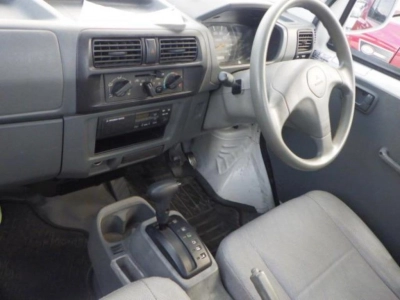 MITSUBISHI MINICAB TRUCK