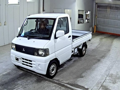 MITSUBISHI MINICAB TRUCK