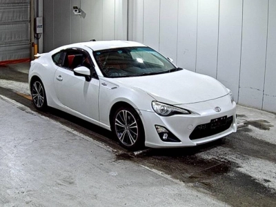 TOYOTA 86