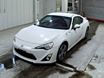 TOYOTA 86