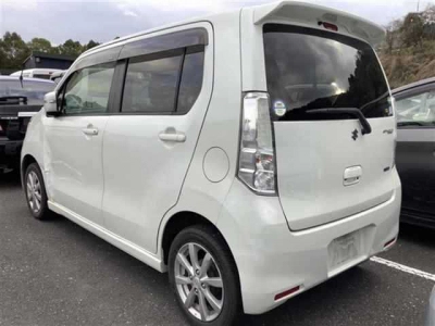 SUZUKI WAGON R STINGRAY