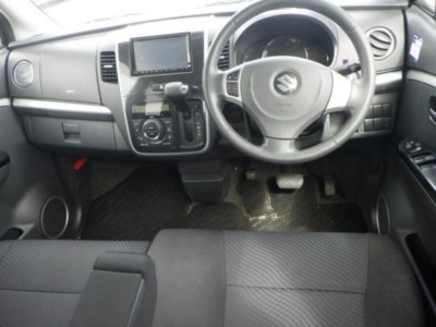 SUZUKI WAGON R STINGRAY