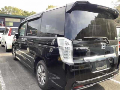 HONDA STEPWGN SPADA