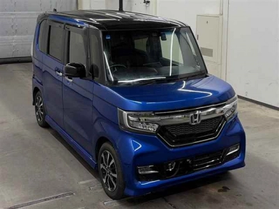 HONDA N BOX CUSTOM