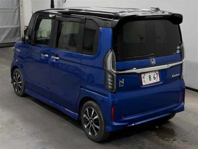 HONDA N BOX CUSTOM