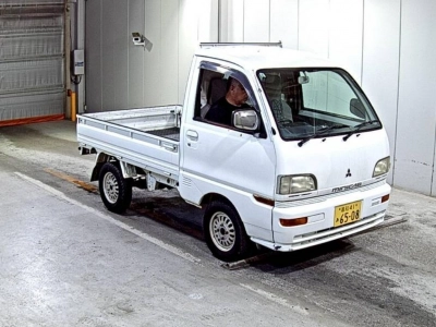 MITSUBISHI MINICAB TRUCK