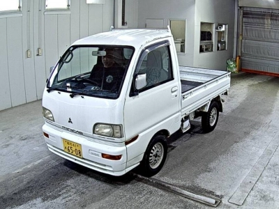 MITSUBISHI MINICAB TRUCK