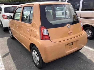 DAIHATSU ESSE