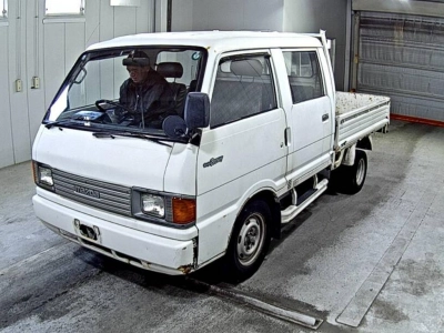 MAZDA BONGO BRAWNY TRUCK