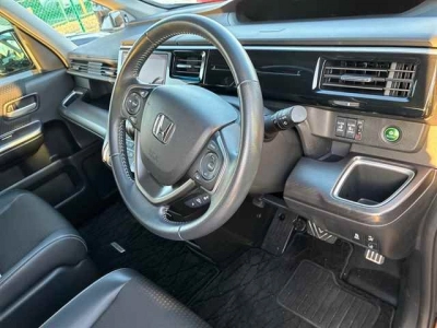 HONDA STEPWGN SPADA