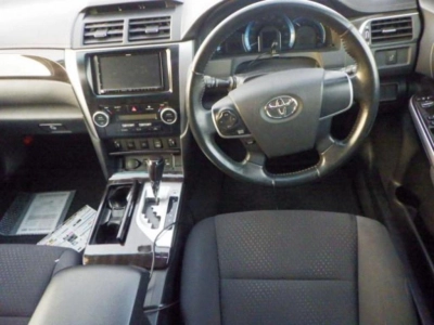 TOYOTA CAMRY