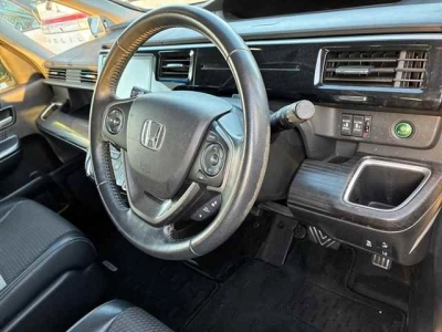 HONDA STEPWGN SPADA