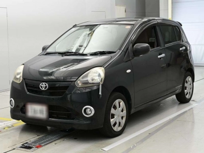 TOYOTA PIXIS EPOCH