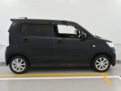 SUZUKI WAGON R STINGRAY