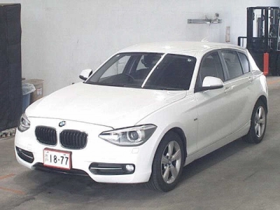 BMW 1 SERIES