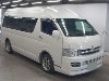 TOYOTA HIACE COMMUTER