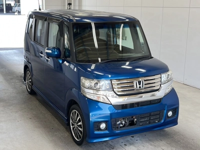 HONDA N BOX CUSTOM