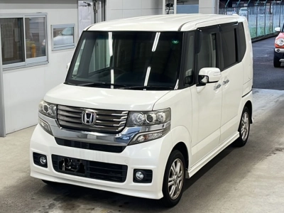HONDA N BOX CUSTOM