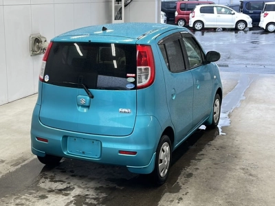 SUZUKI MRWAGON