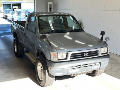 TOYOTA HILUX PICK UP