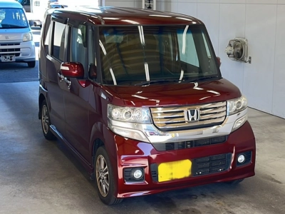 HONDA N BOX CUSTOM
