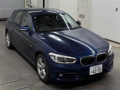 BMW 1 SERIES