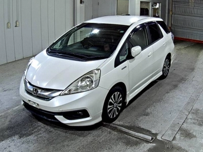 HONDA FIT SHUTTLE HYBRID