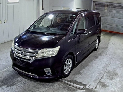 NISSAN SERENA