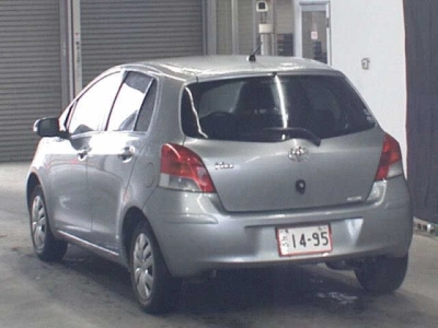 TOYOTA VITZ