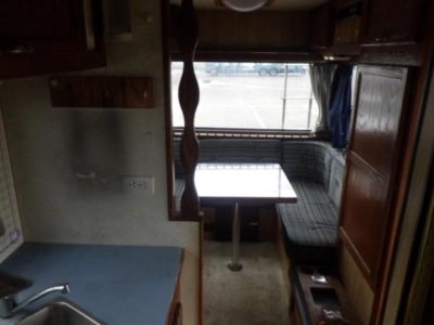 MAZDA BONGO BRAWNY TRUCK