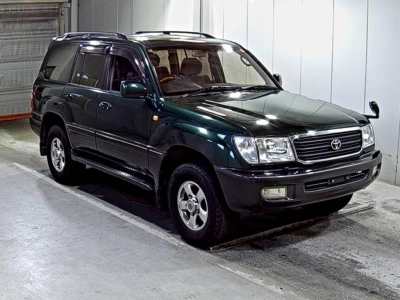 TOYOTA LAND CRUISER 100