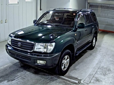 TOYOTA LAND CRUISER 100