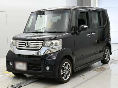 HONDA N BOX CUSTOM