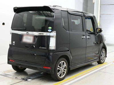 HONDA N BOX CUSTOM