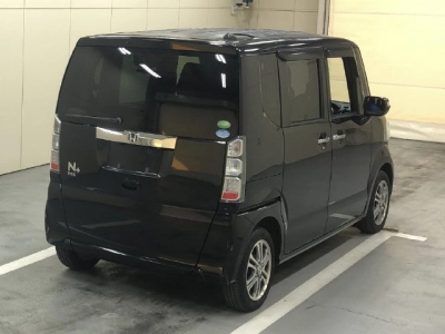HONDA N BOX +