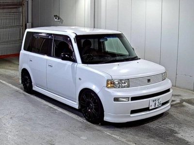 TOYOTA BB