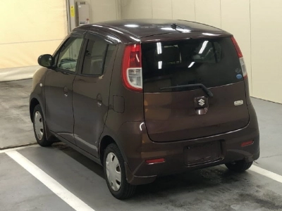 SUZUKI MRWAGON