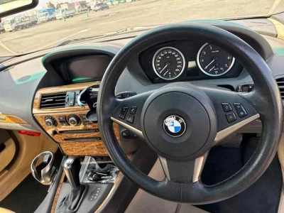 BMW 6 SERIES