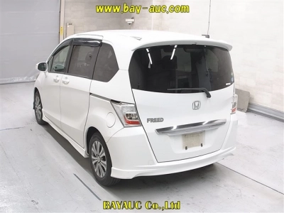HONDA FREED