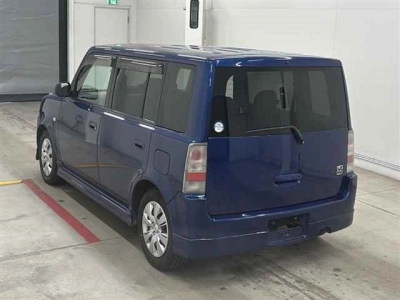 TOYOTA BB