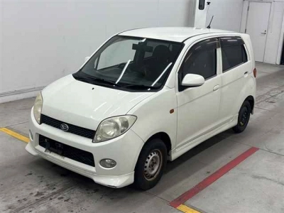 DAIHATSU MAX